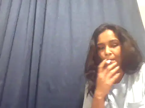 cute indianxo online show from 10/12/25, 12:34