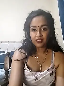 cute indianxo online show from 03/03/26, 06:15