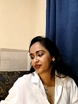 cute indianxo online show from 03/16/26, 07:16