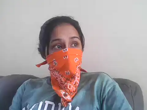 cute indianxo online show from 10/11/25, 10:49