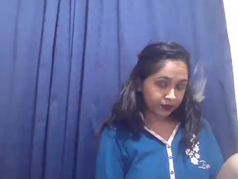 cute indianxo online show from 09/18/25, 07:06