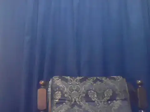 Snapshot of cute_indianxo chatting on 12/02/25, 06:42 cute indianxo online show from 12/02/25, 06:42