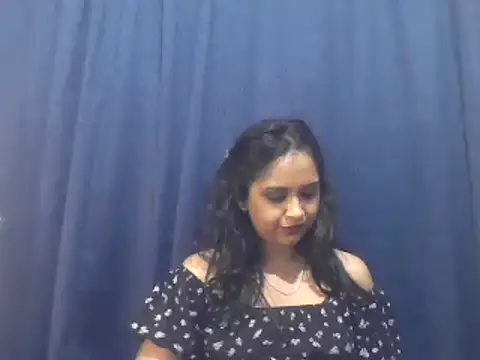 Snapshot of cute_indianxo chatting on 10/24/25, 07:46 cute indianxo online show from 10/24/25, 07:46