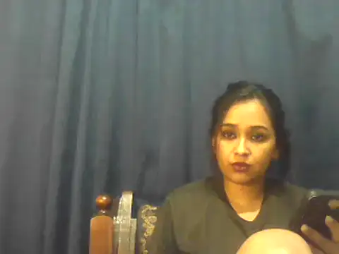 Snapshot of cute_indianxo chatting on 10/27/25, 05:03 cute indianxo online show from 10/27/25, 05:03