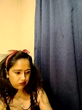 cute indianxo online show from 04/08/26, 06:42