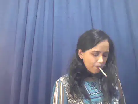 Snapshot of cute_indianxo chatting on 10/21/25, 10:20 cute indianxo online show from 10/21/25, 10:20