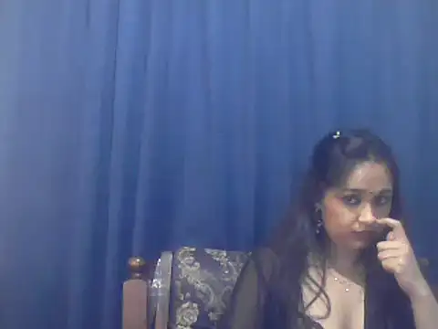 Snapshot of cute_indianxo chatting on 11/29/25, 06:19 cute indianxo online show from 11/29/25, 06:19