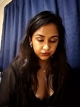 cute indianxo online show from 01/13/26, 08:02