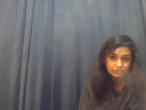 cute indianxo online show from 10/15/25, 06:05
