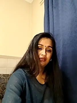 cute indianxo online show from 03/13/26, 08:25