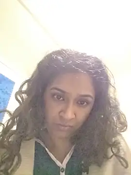 cute indianxo online show from 06/23/26, 04:10