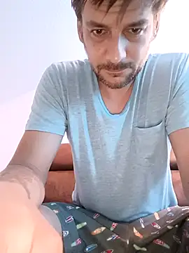 Snapshot of a7ex chatting on 09/12/25, 04:45 a7ex online show from 09/12/25, 04:45