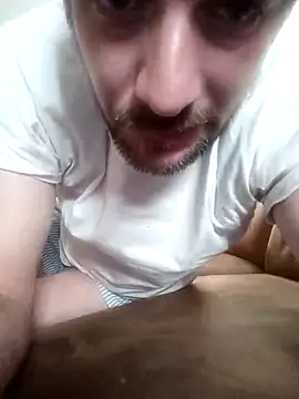 Snapshot of a7ex chatting on 09/17/25, 04:31 a7ex online show from 09/17/25, 04:31