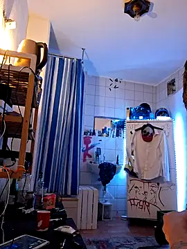 Snapshot of a7ex chatting on 01/13/25, 06:05 a7ex online show from 01/13/25, 06:05