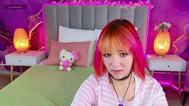 Ketrin Jones online show from 09/25/25, 05:02