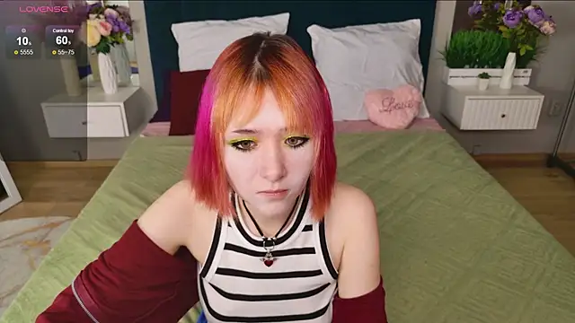 Ketrin Jones online show from 09/26/25, 04:52