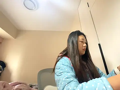 xena0501 online show from 11/24/25, 02:33