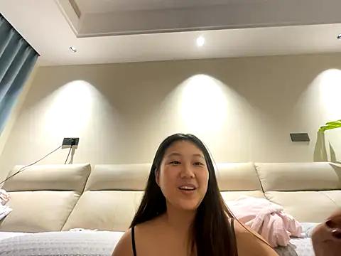 xena0501 online show from 10/04/25, 03:13