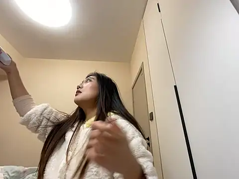 xena0501 online show from 11/19/25, 03:45