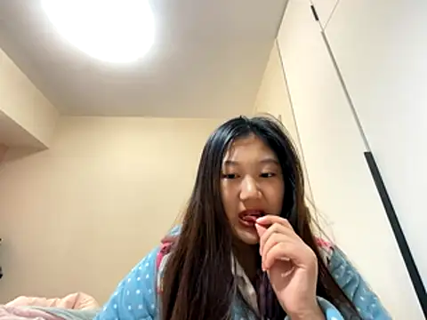 xena0501 online show from 11/28/25, 06:46