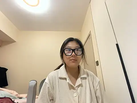 xena0501 online show from 11/26/25, 05:29