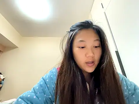 xena0501 online show from 11/23/25, 08:57