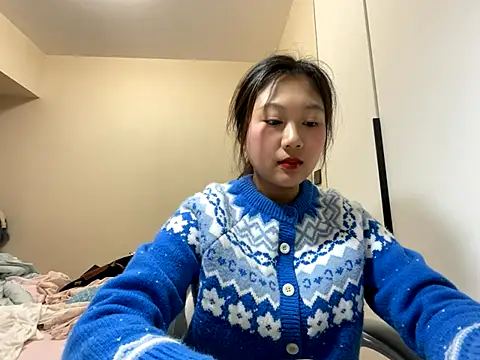 xena0501 online show from 11/06/25, 10:52