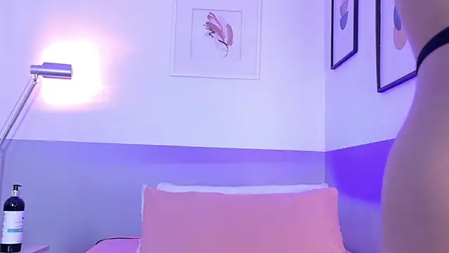 cutepetitee online show from 04/02/26, 07:53