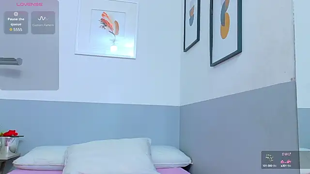 cutepetitee online show from 10/03/25, 07:59