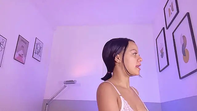 cutepetitee online show from 03/07/26, 05:29