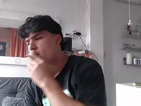 dani titan320 online show from 11/13/25, 07:07