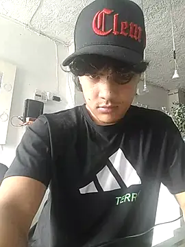 dani titan320 online show from 04/16/26, 04:30