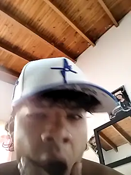 dani titan320 online show from 04/18/26, 01:35