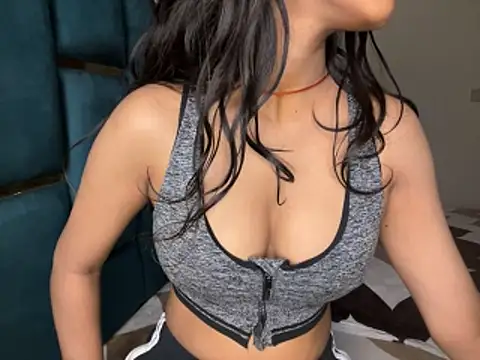 Apurva Sharma online show from 10/24/25, 10:14