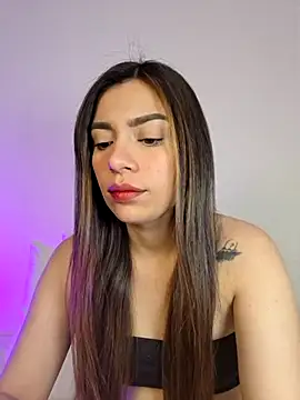 AmaiaSalvatore online show from 10/16/25, 10:18