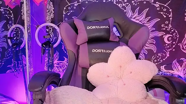 Gaia Gatex online show from 02/17/26, 12:46