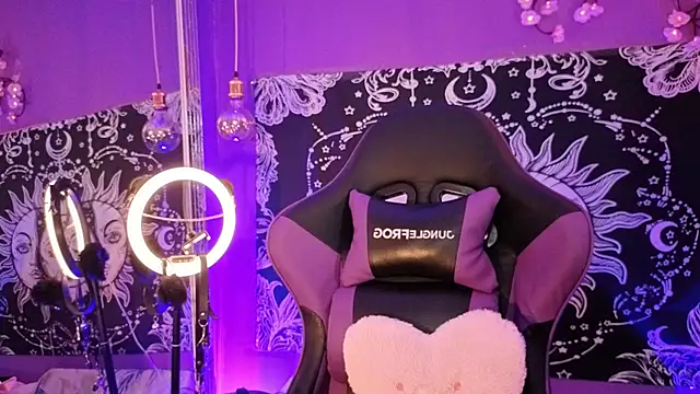 Gaia Gatex online show from 04/09/26, 01:06