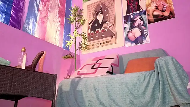 Gaia Gatex online show from 10/21/25, 01:21