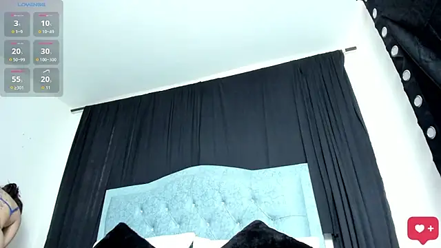 ZoeBlue6 online show from 02/15/26, 12:04