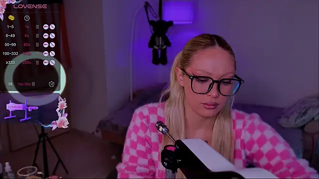 LeksaCandy online show from 11/11/25, 03:07