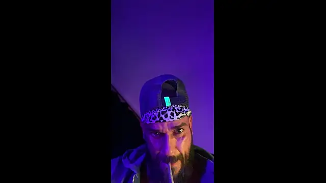 DjDiCKmannOnE online show from 04/22/26, 11:44