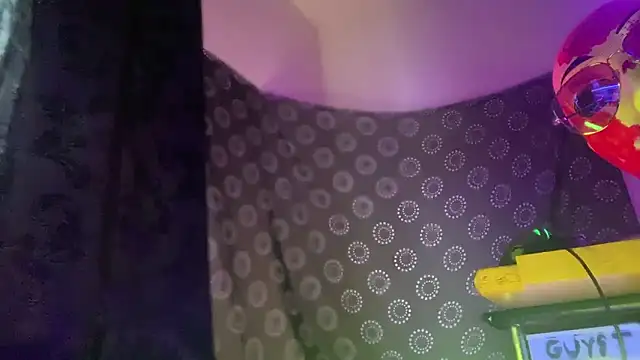 DjDiCKmannOnE online show from 06/02/26, 10:04