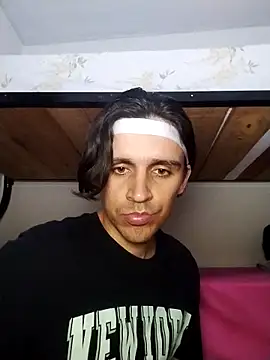 danylano online show from 11/14/25, 10:24