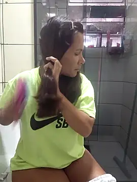 dyjaA online show from 12/17/25, 03:17