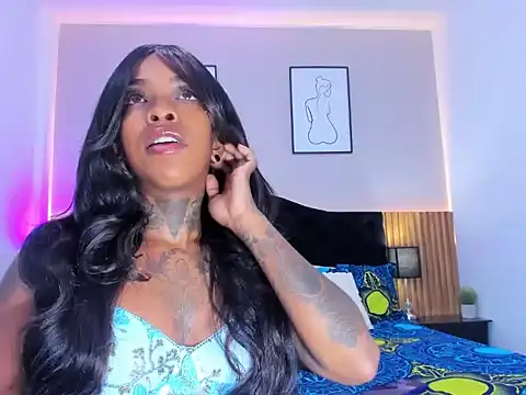 Pauline Fox online show from 03/06/26, 01:33