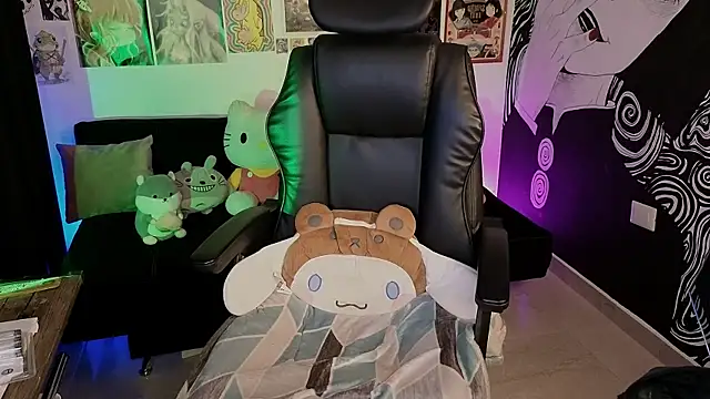 Yuhwan  online show from 02/11/26, 12:32