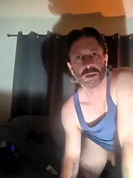 Snapshot of danoo84 chatting on 11/24/25, 06:57 danoo84 online show from 11/24/25, 06:57