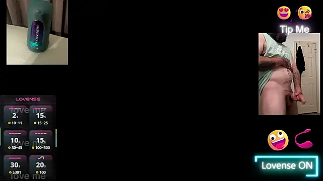 Snapshot of danoo84 chatting on 10/16/25, 04:21 danoo84 online show from 10/16/25, 04:21