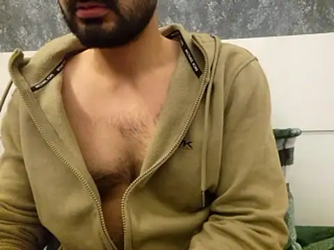 mlove902 online show from 01/13/26, 07:07