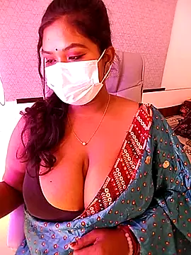 Snapshot of Cutee_Amrita chatting on 06/13/26, 11:02 Cutee Amrita online show from 06/13/26, 11:02